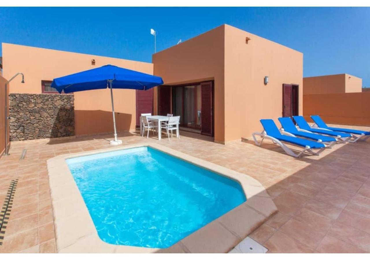 Anahi Homes Corralejo - Villa Brezo 3 Ла Олива Екстериор снимка