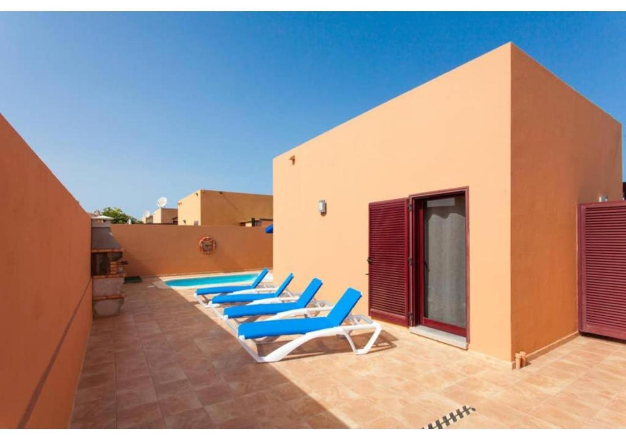 Anahi Homes Corralejo - Villa Brezo 3 Ла Олива Екстериор снимка